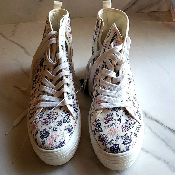 Universal Threads Cassie Floral Platform Sneakers Size 10 - Picture 8 of 9